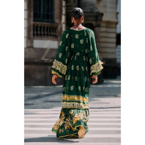 NEW FARM RIO ayla long sleeve ruffled maxi dress in green - Picture 3 of 3